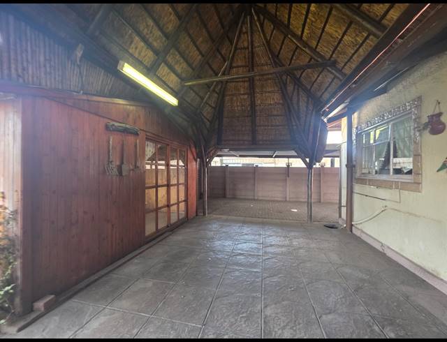 3 BEDROOM HOUSE FOR SALE IN VANDERBIJLPARK CW 1